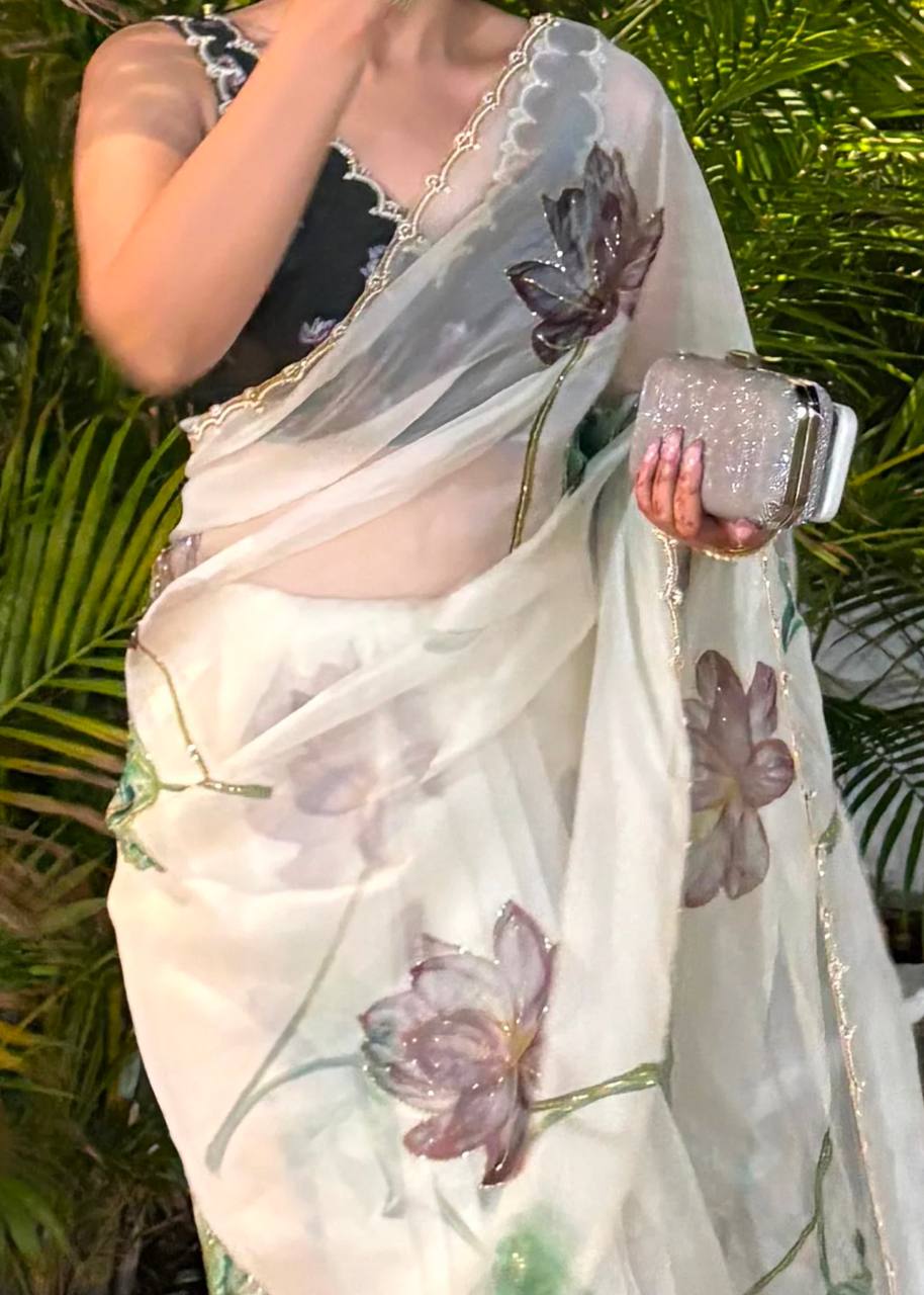 Women's Exquisite Lavender & White Organza Saree with Hand-Painted Lotus Floral Motifs & Gold Embellished Border – Complete with Matching Printed Blouse for Festive & Special Occasions - Image 9